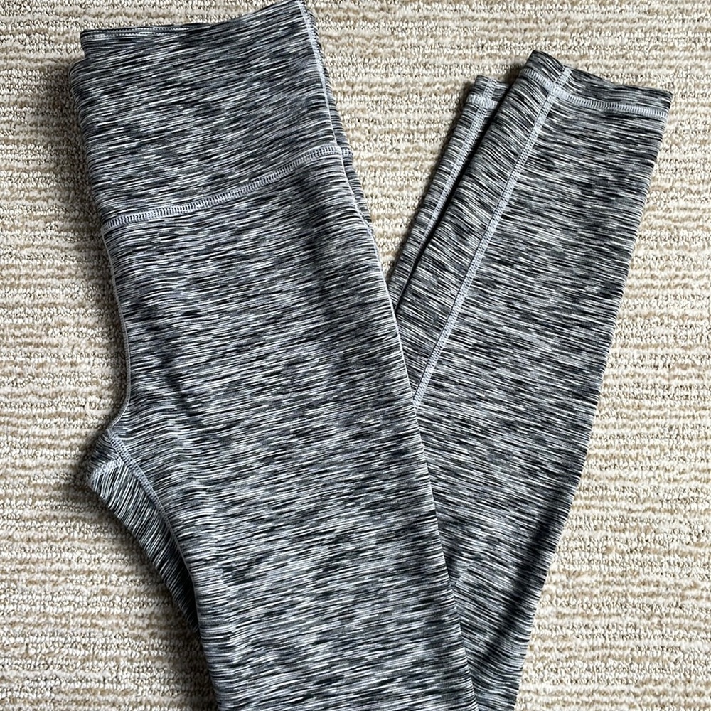 Gap fit leggings